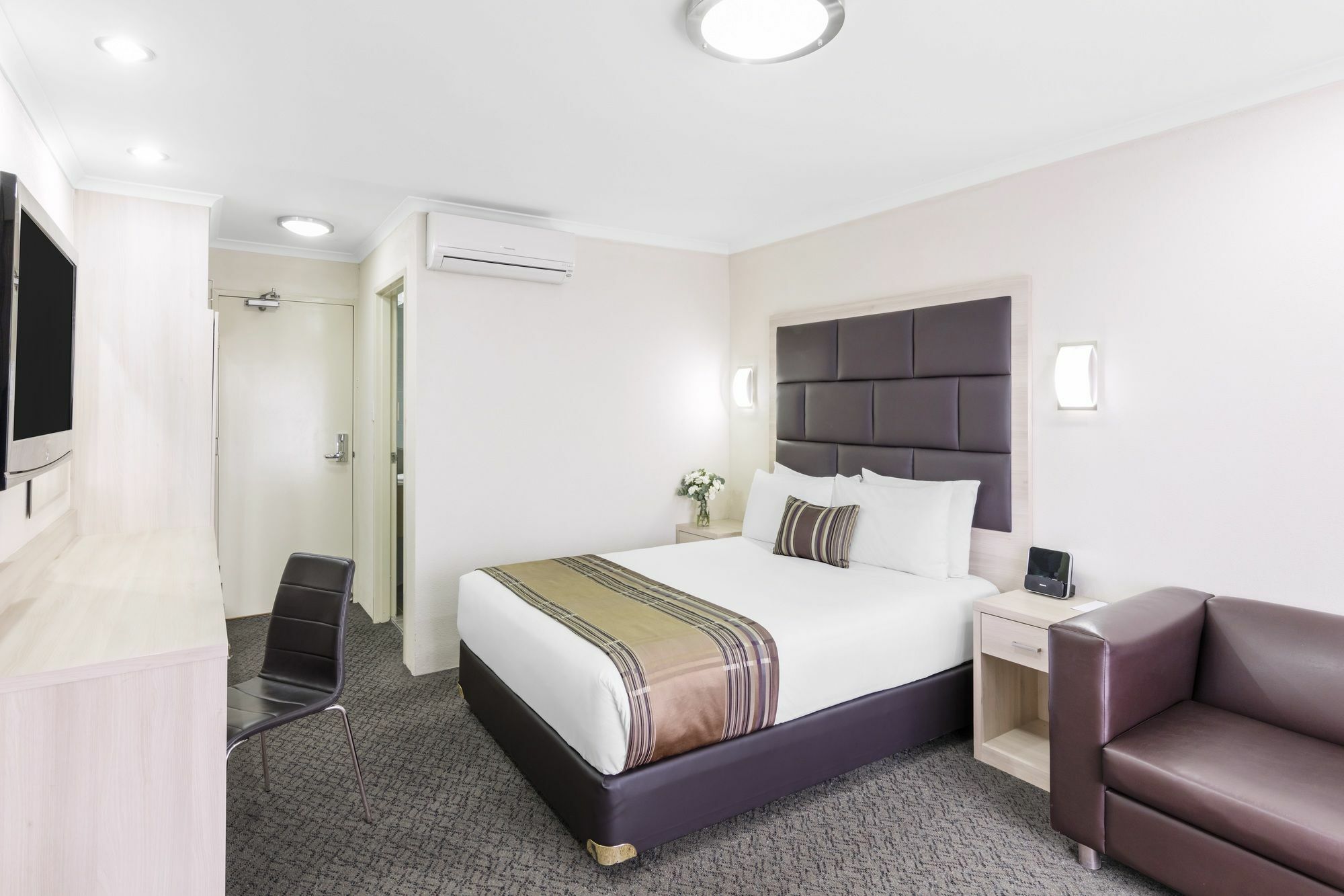 Garden City Hotel, Best Western Signature Collection Канбера Екстериор снимка